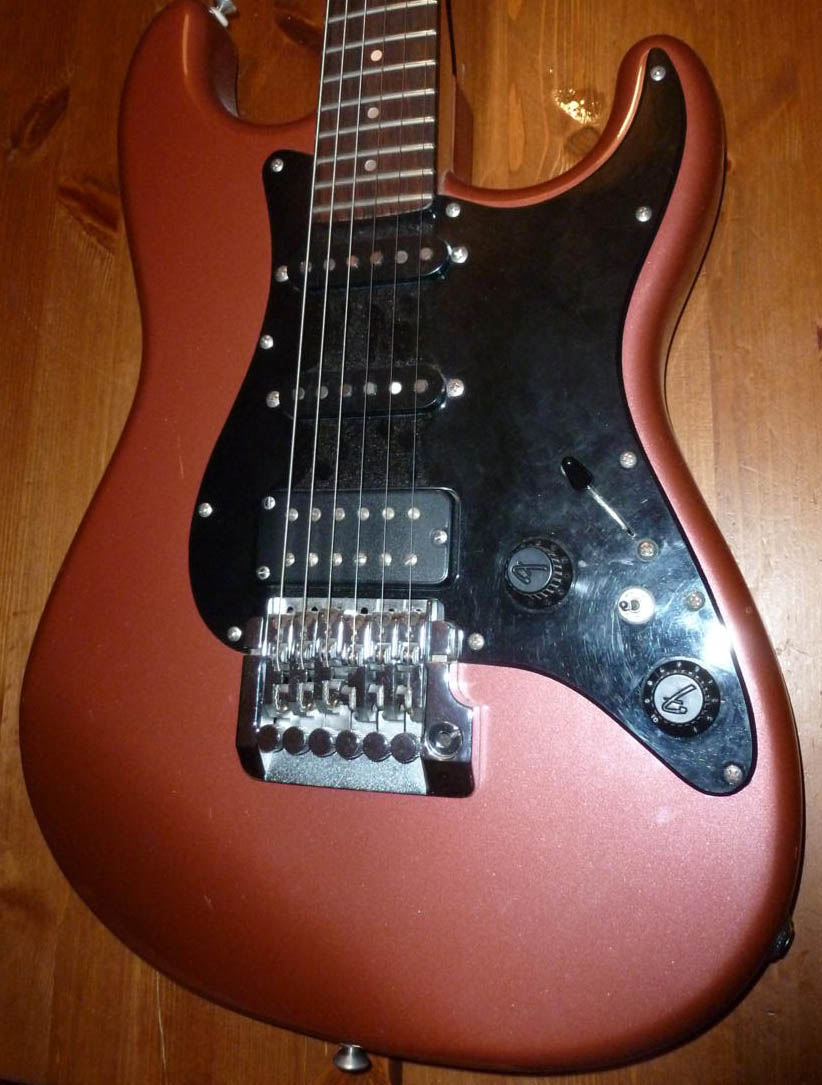 Fender '62 Strat Pickguard, 3-ply, Black Pearl - Specialty Guitars